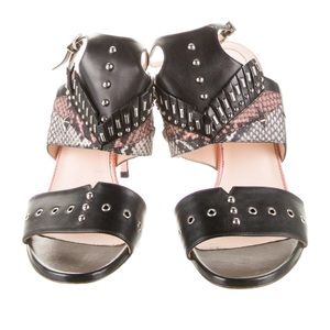 Fendi 100% authentic (actual item pictured)